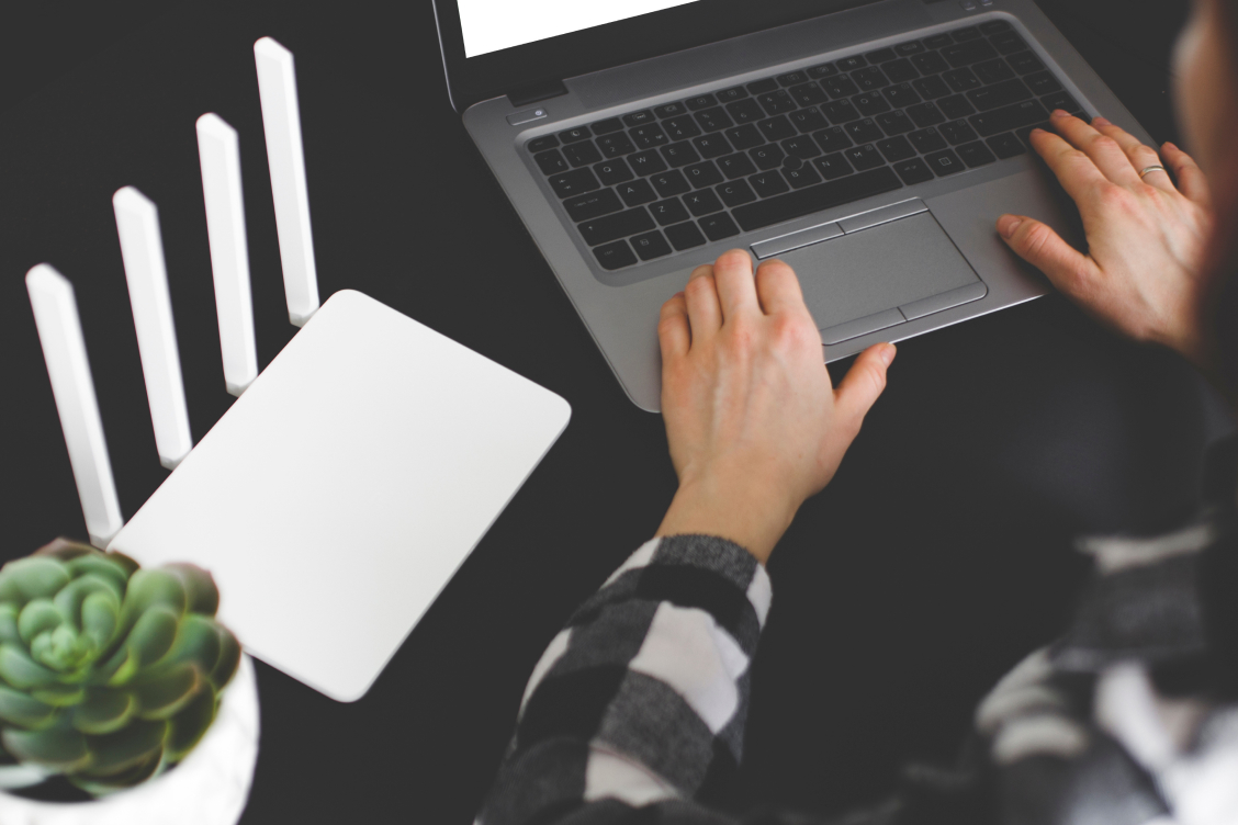 Ethernet vs Wi-Fi Oyun için Hangisi Seçilmeli?