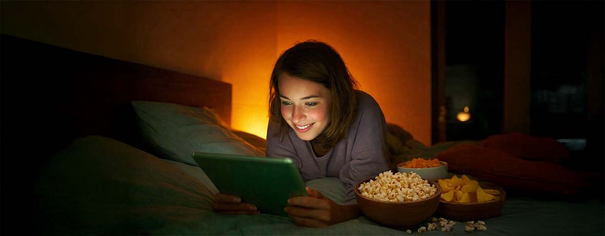 Kızılcık Şerbeti Dizisi Konusu, Oyuncuları ve Yayın Bilgileri