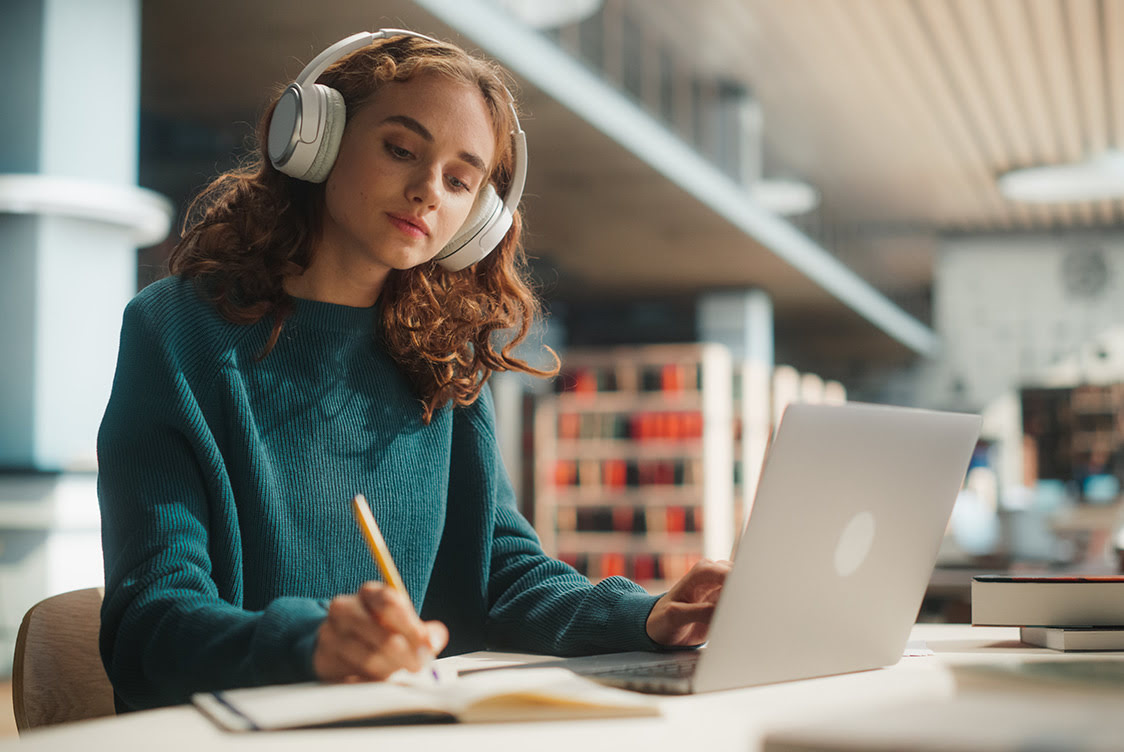 Online Eğitim için En İyi Platformlar ve Özellikleri