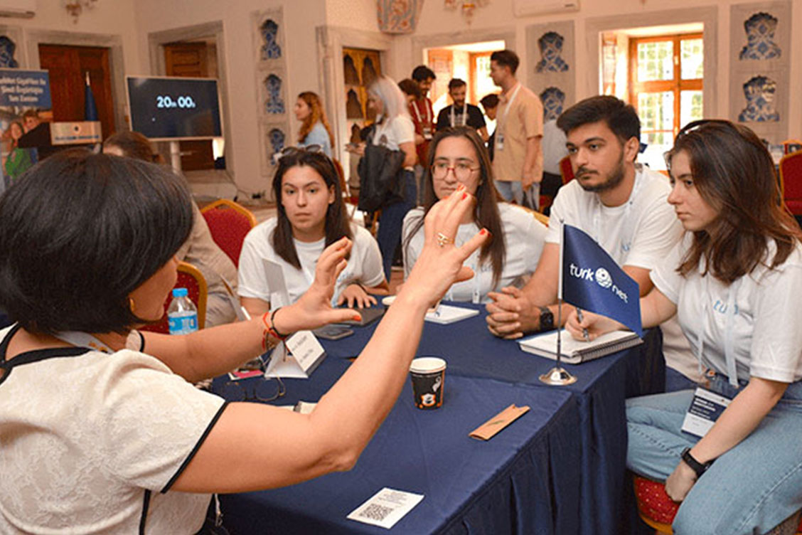 Turknet ve Yıldız Teknik Üniversitesi Teknopark İş Birliği ile: Speed Mentoring Day