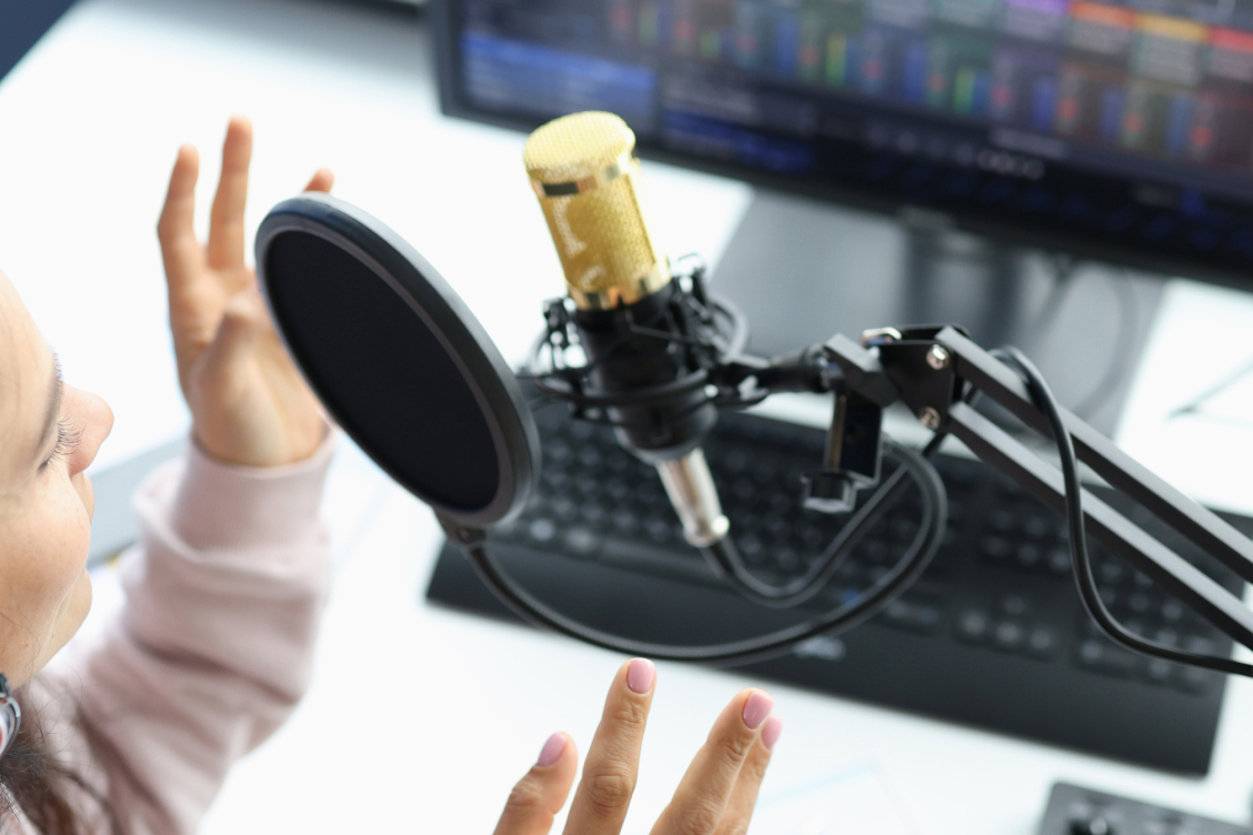 Yayıncılar ve YouTuberlar için En İyi Yayın Mikrofonları